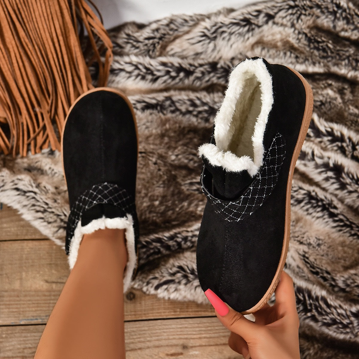 Winter women's warm plus velvet thickened flat cotton shoes casual warm cotton shoes large size